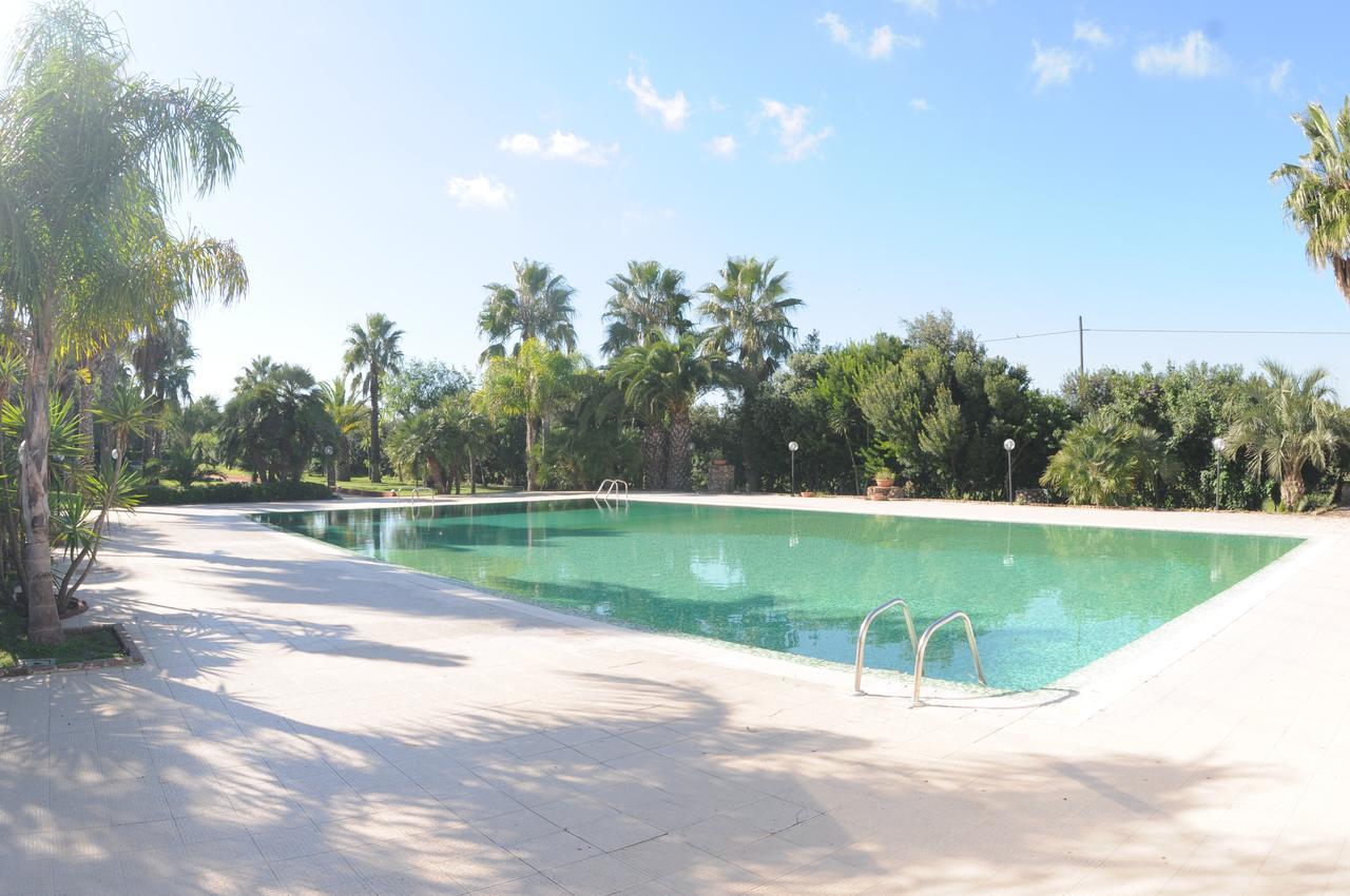 Hotel Masseria Marziale Brindisi Buitenkant foto